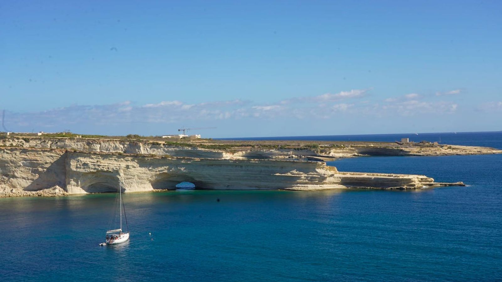 malta-bahia-delimara.jpg
