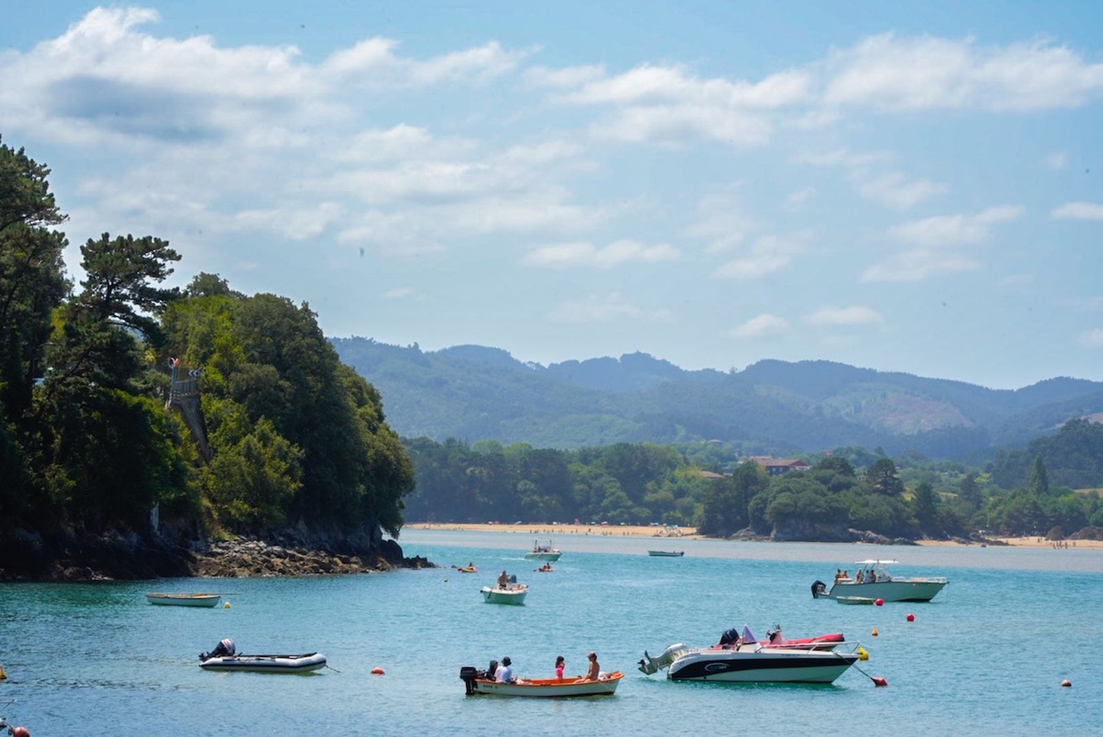 euskadi urdaibai barcos